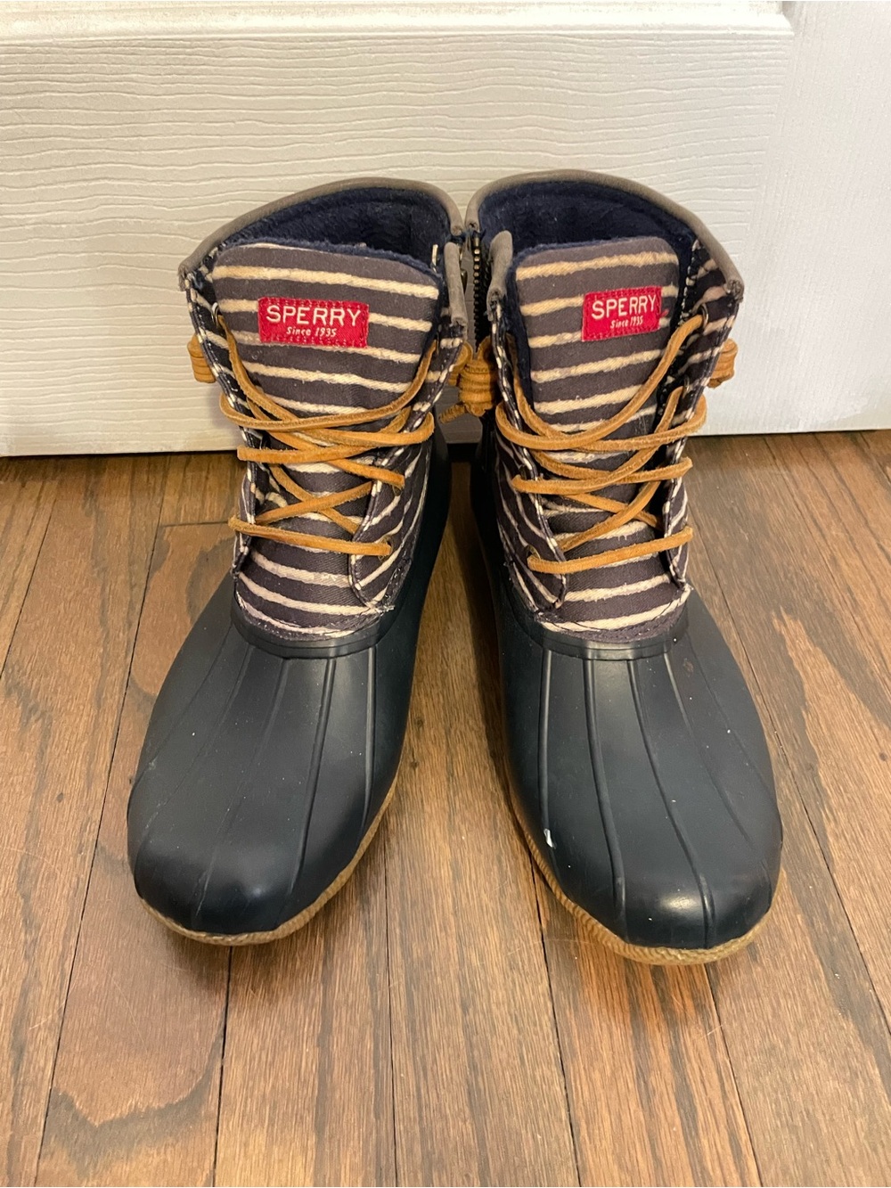 Sperry Cold Weather Duck Boot - women’s size 5.5